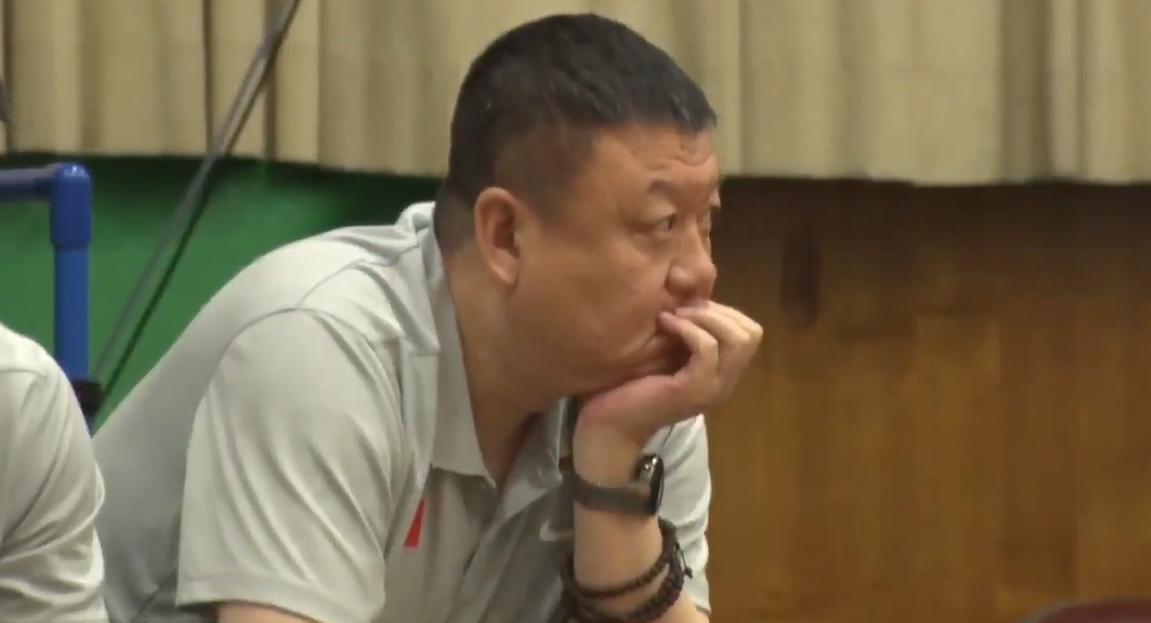 记者拉比奥、于帕、楚阿梅尼、萨利巴缺席训练前者母亲探班扑空