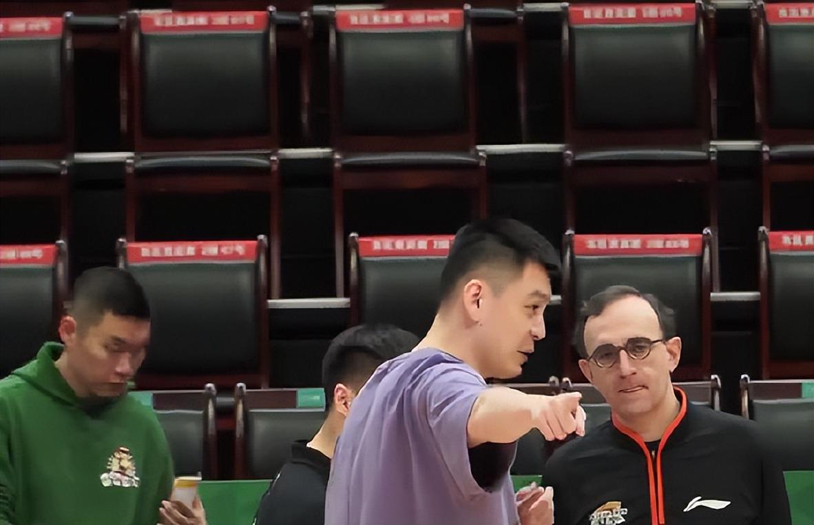 小布破解抢七魔咒背靠背进决赛,王欣瑜被称成柏林500赛最难姑娘