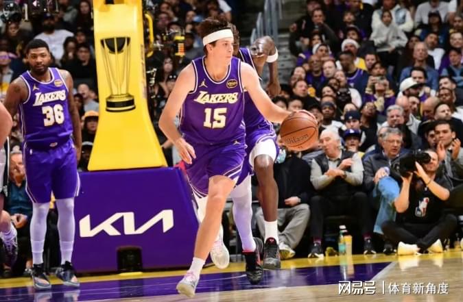 NBA总决赛第5场:尼克斯3