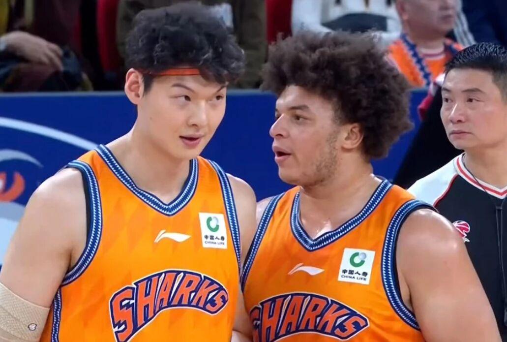 森林狼追欧文遭独行侠回绝