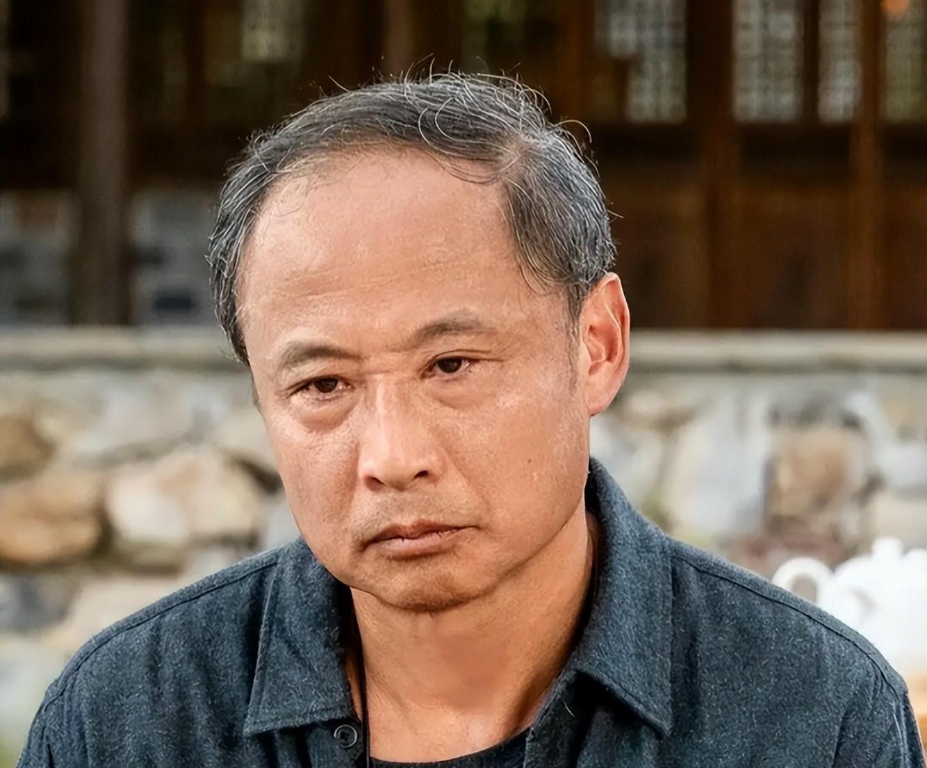 布伦森将赌注压在了自己和尼克斯身上，而尼克斯也回报了他的信任