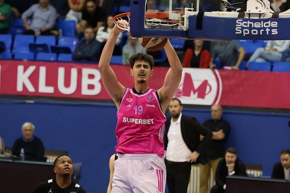 壹号娱乐-2026年NBA选秀球员之卡迪尔