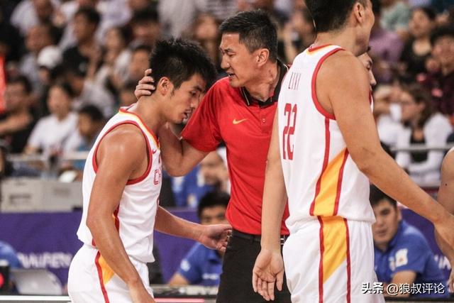 文班亚马被质疑“哨子护体”？库里球迷翻出2016年旧账