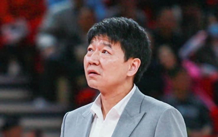 纽约“大鲨鱼”？尼克斯&上海均五场夺冠+杯赛联赛双冠王
