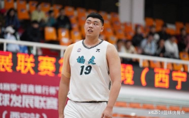 尼克斯仍考虑G5给罗宾逊机会